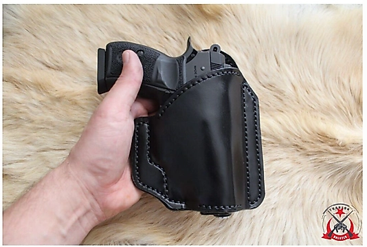 Konfor Geniş Dış Taşıma Kılıfı..